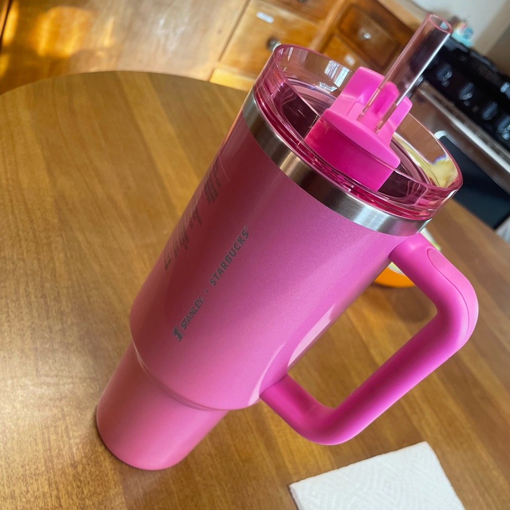 Starbucks x Stanley
